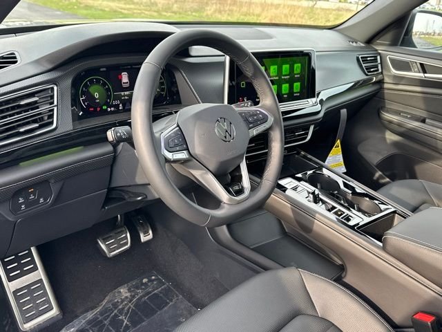 New 2026 Pure Gray Volkswagen 2.0T SEL R-Line Black image 32