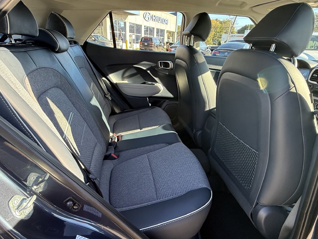 Used 2023 White Hyundai Limited image 30