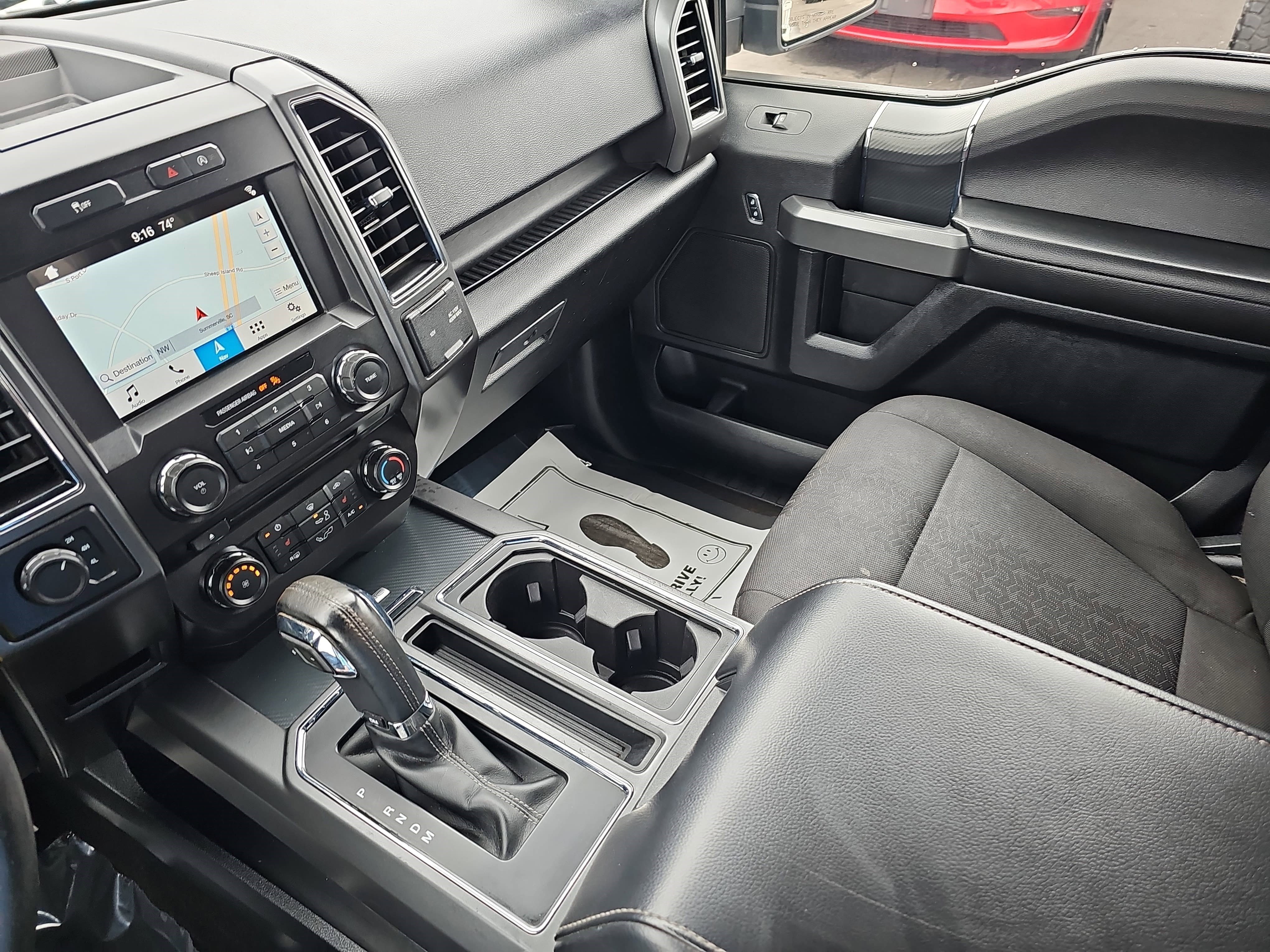 Used 2018 Oxford White Ford XLT image 26