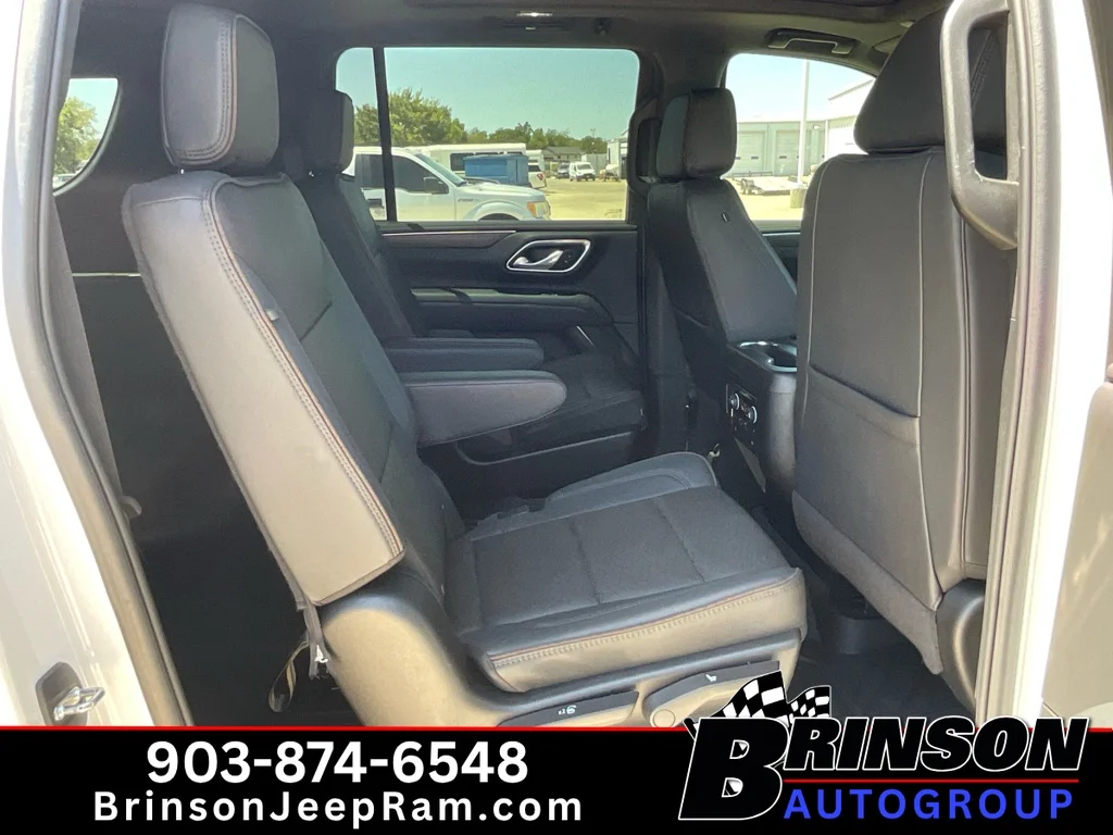 Used 2024 Iridescent Pearl Tricoat Chevrolet High Country image 24