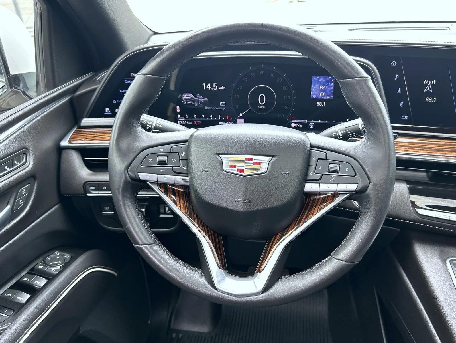 Used 2021 White Cadillac Premium Luxury image 15