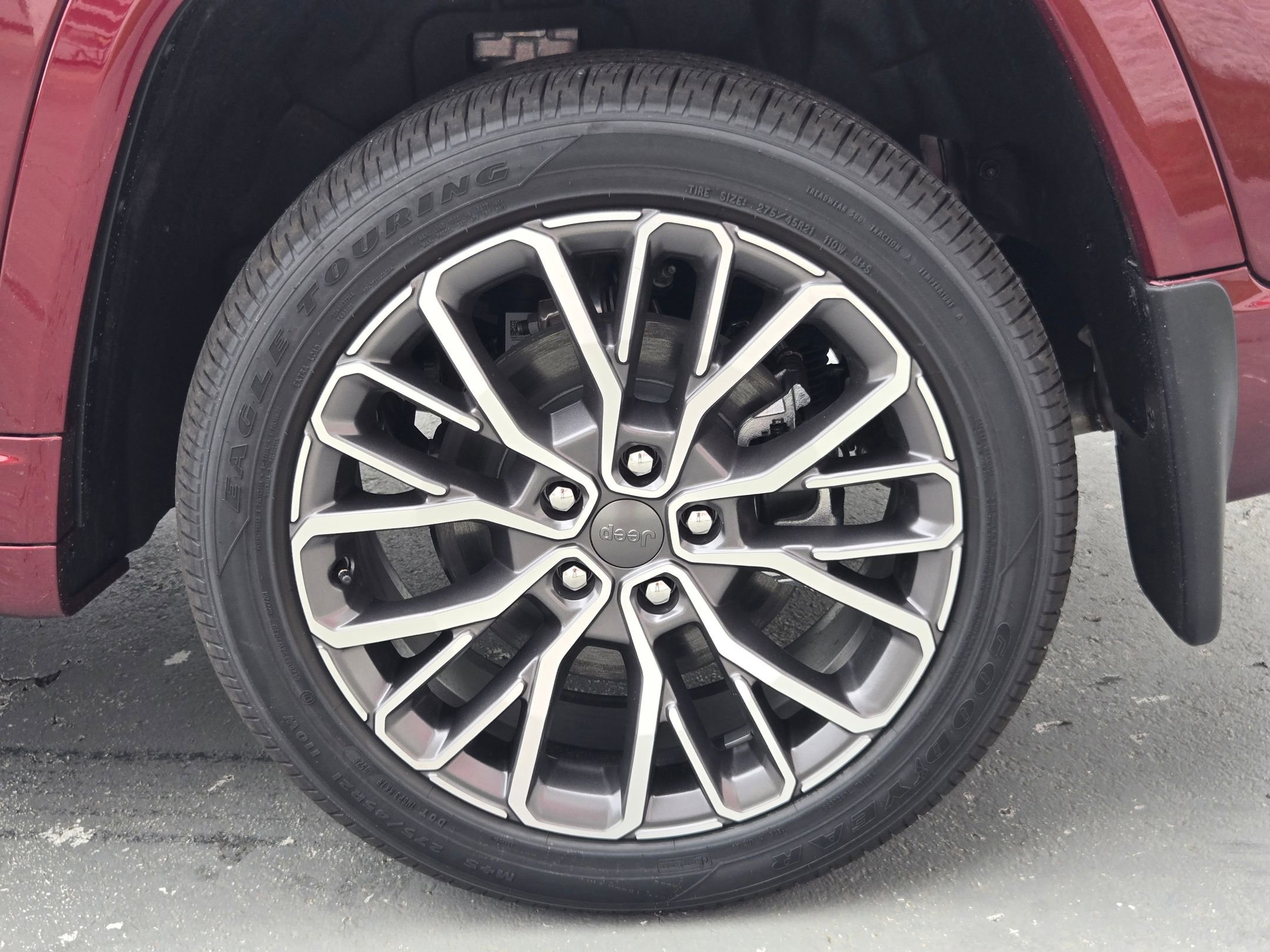 New 2026 Velvet Red Pearl-Coat Exterior Paint Jeep Summit image 17