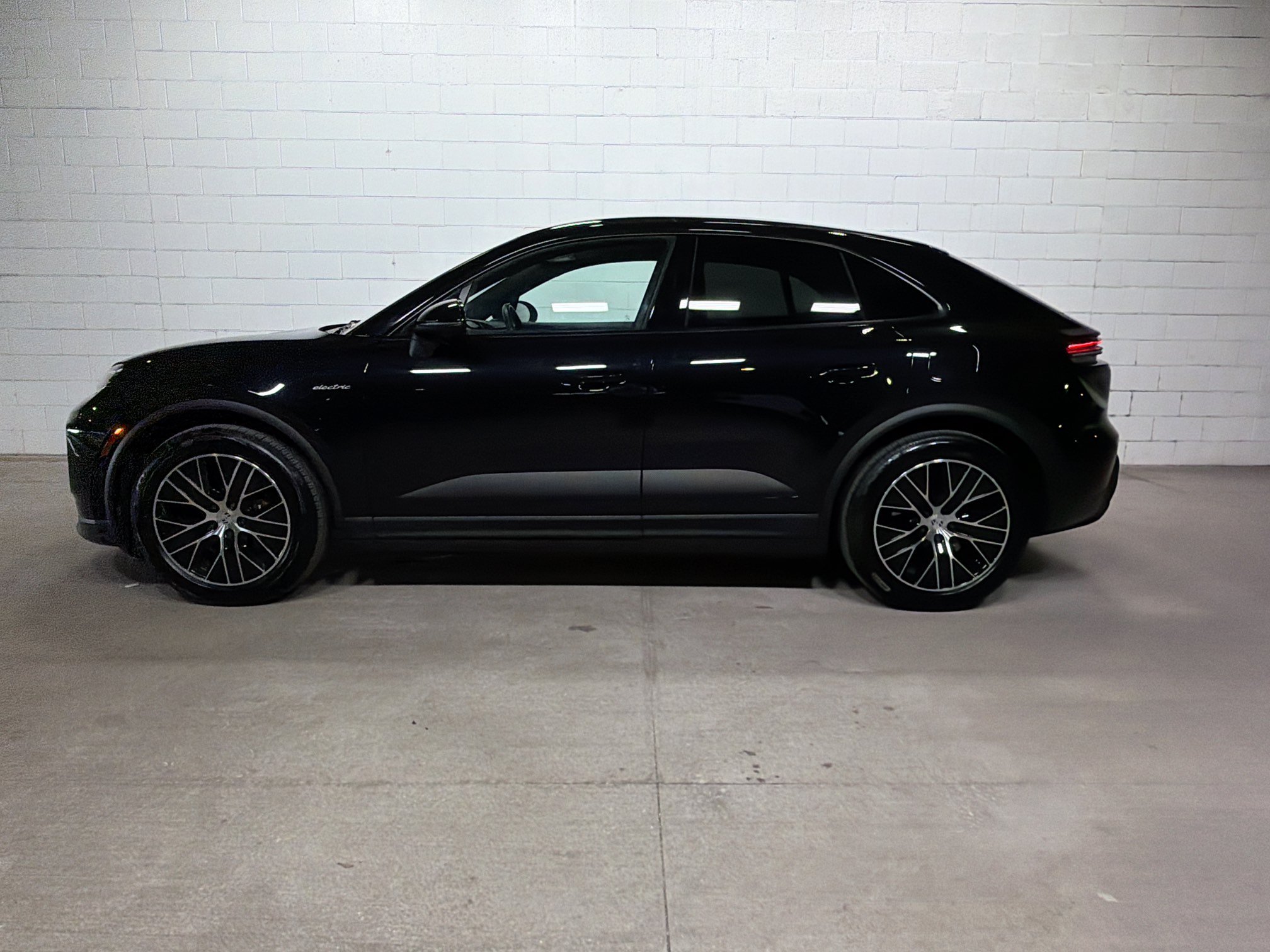 Used 2026  Porsche Electric image 2