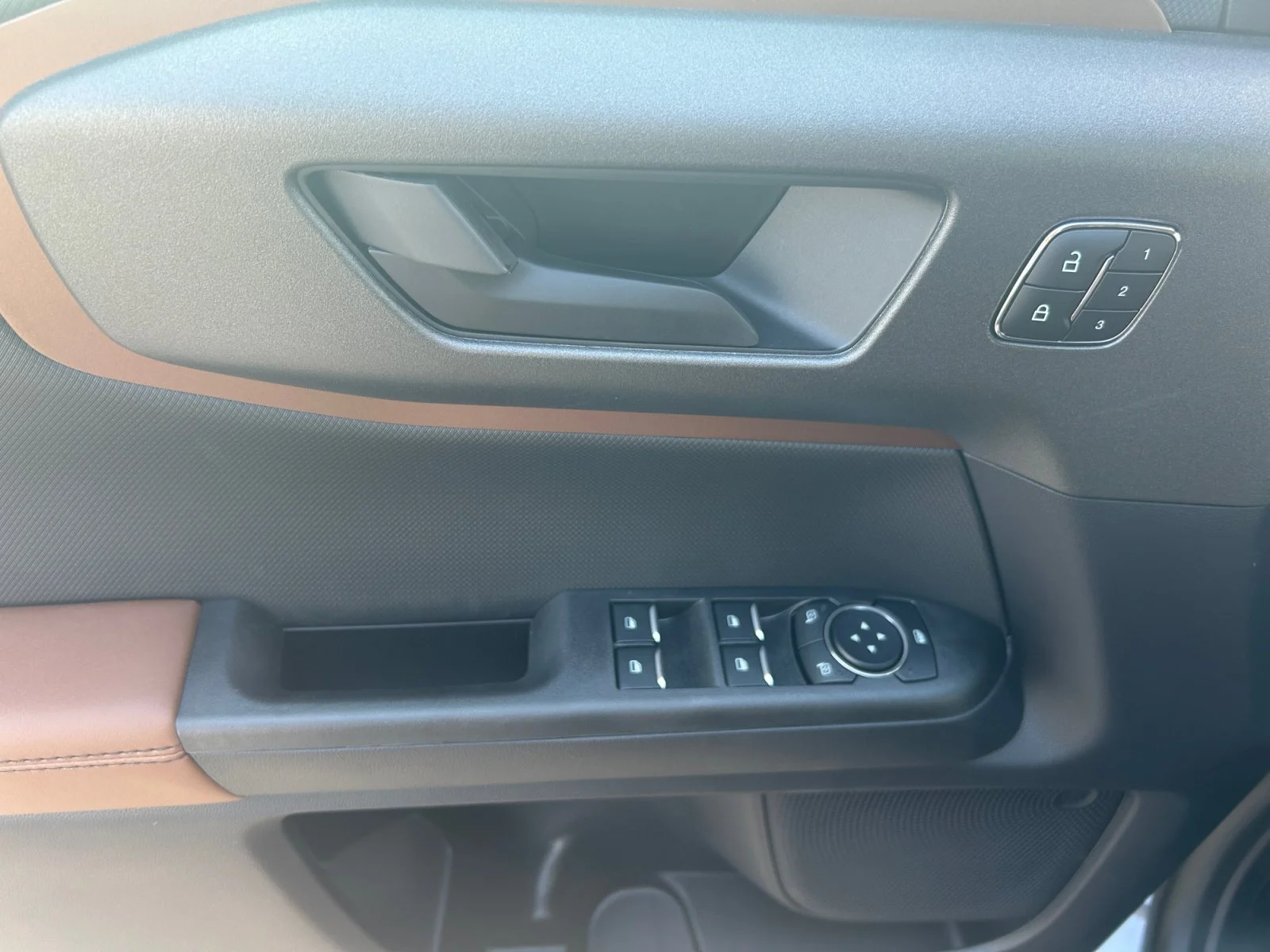 New 2026 Carbonized Grey Metallic Ford Outer Banks image 16