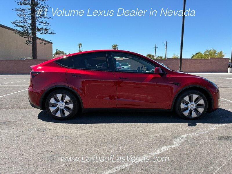 Used 2024 Ultra Red Tesla Long Range image 2