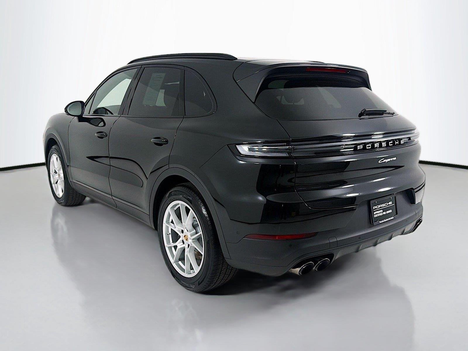 Used 2025 Chromite Black Metallic Porsche  image 3