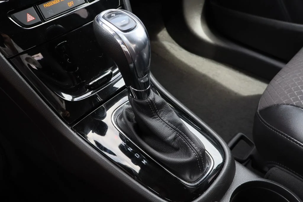Used 2019 Gray Buick Preferred image 18