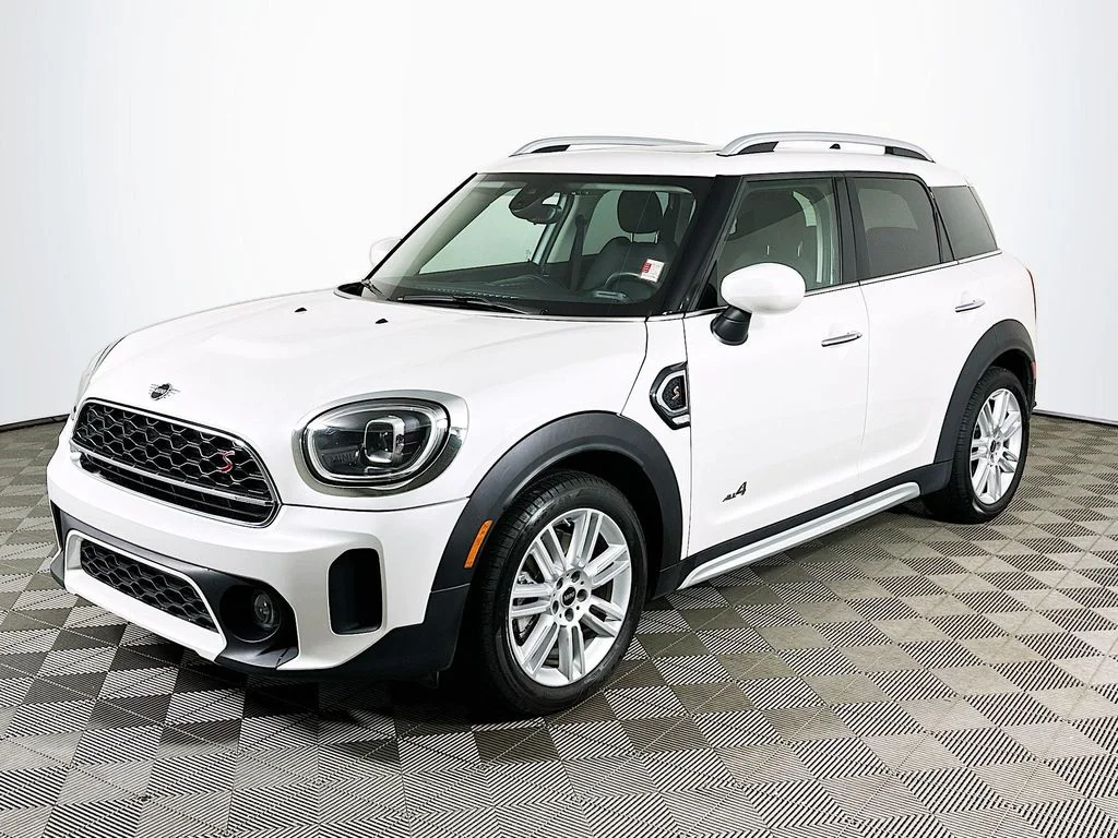 2023 MINI Countryman S ALL4's photo
