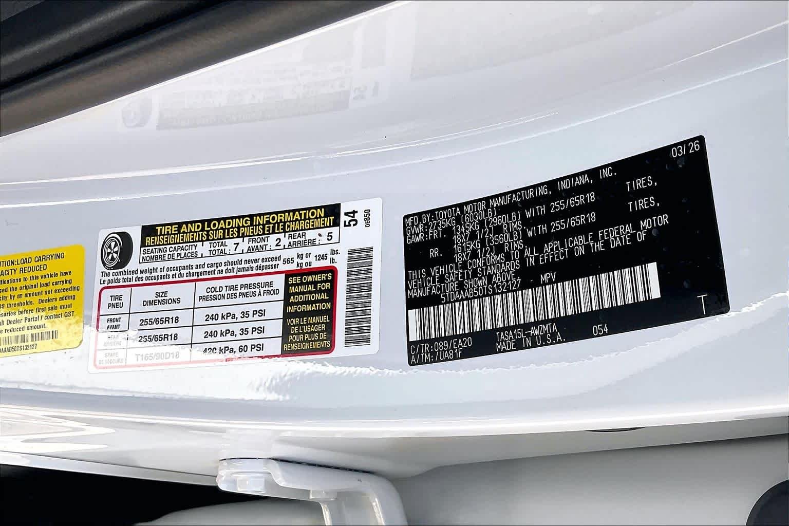 Used 2026 Wind Chill Pearl Toyota XLE image 34