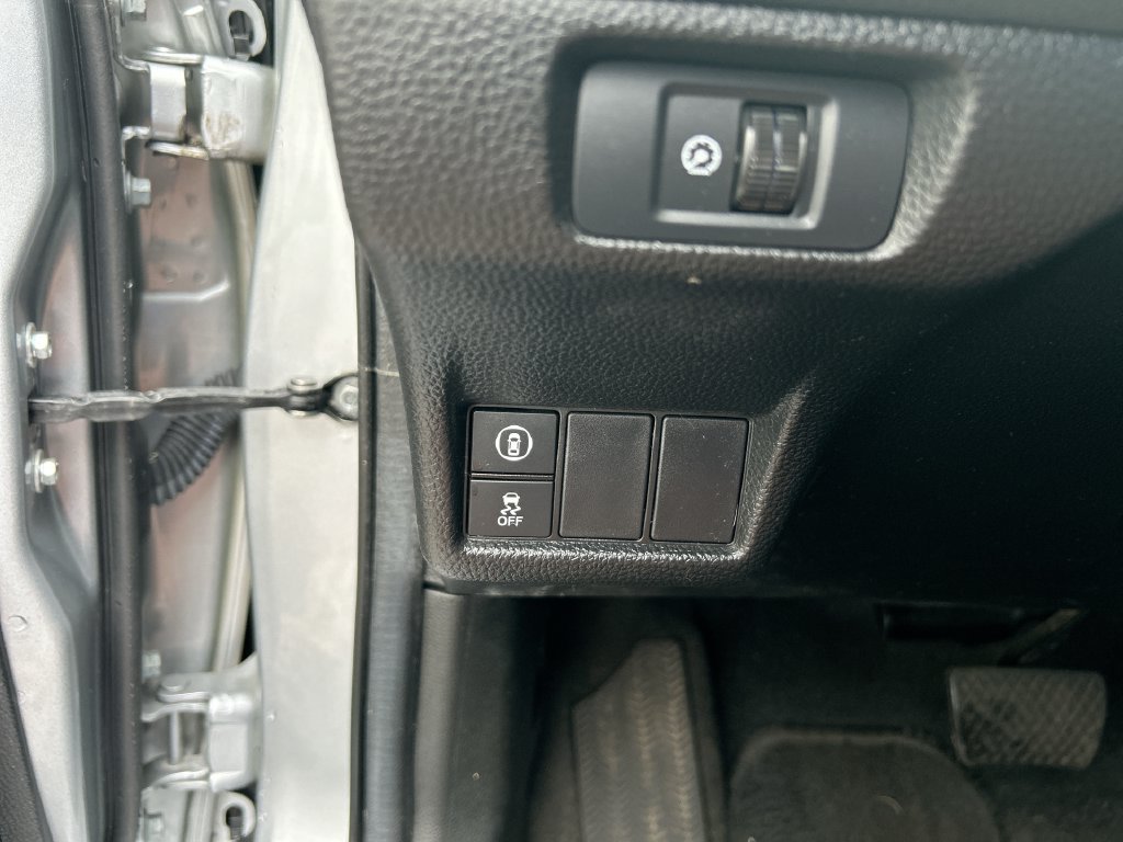 Used 2024  Honda EX image 23
