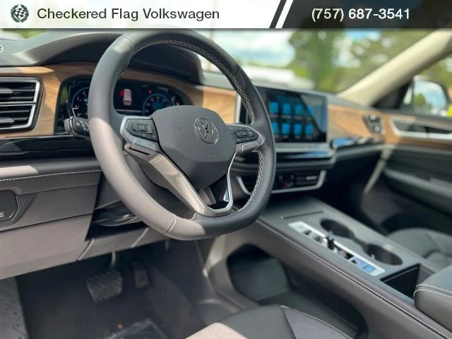New 2026 White Volkswagen 2.0T SE image 15