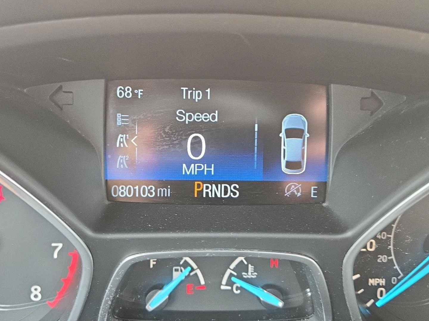 Used 2019 Oxford White Ford SEL image 6