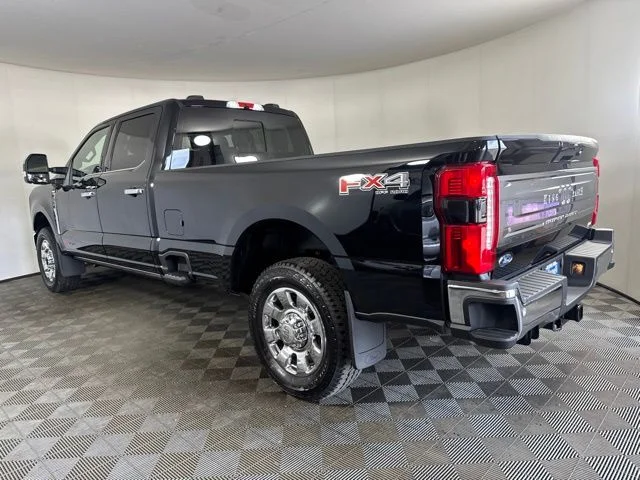 New 2026 Agate Black Metallic Ford King Ranch image 6