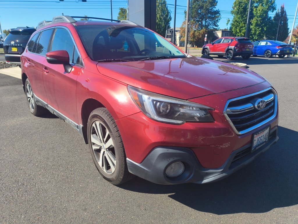 Used 2018  Subaru 2.5i image 3