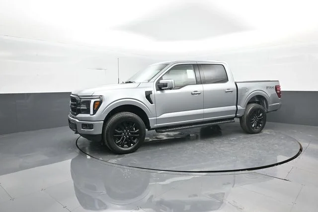 New 2026 Iconic Silver Metallic Ford Lariat® image 4