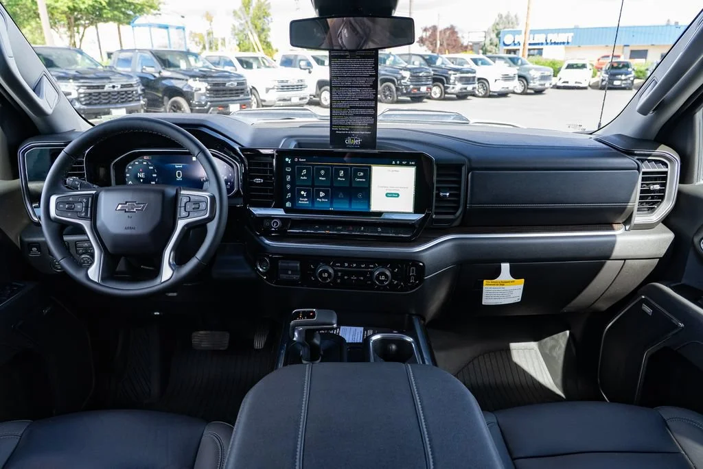 New 2026 Summit White Chevrolet LT Trail Boss image 10