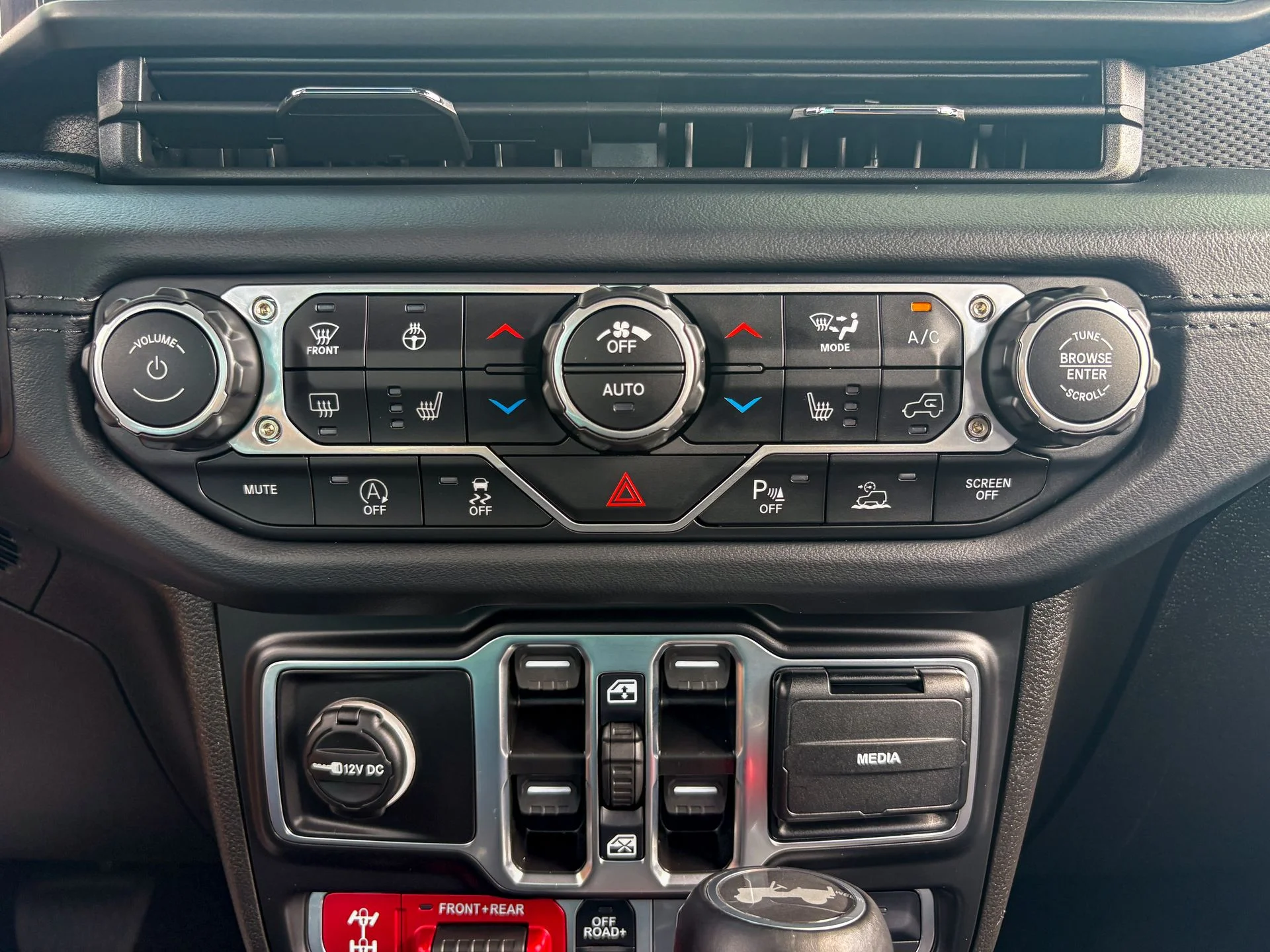 Used 2026 Gray Jeep Rubicon X image 19