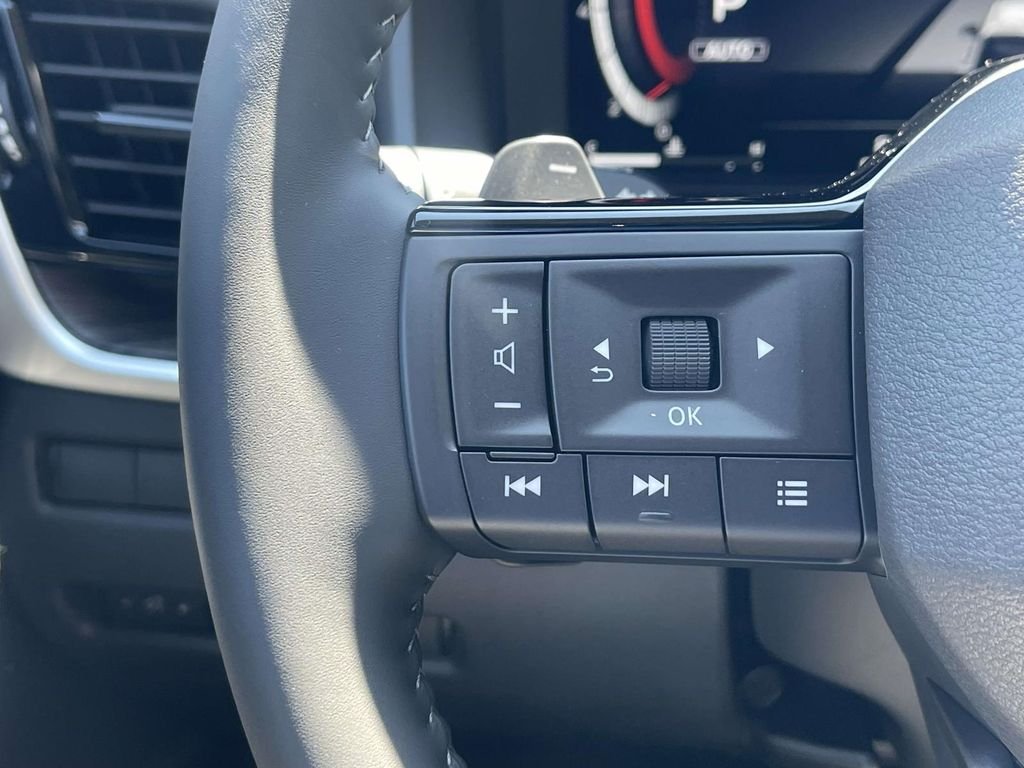 New 2026 Gray Nissan Platinum image 22