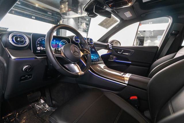 Certified Used 2025 Gray Mercedes-Benz GLC 300 image 4
