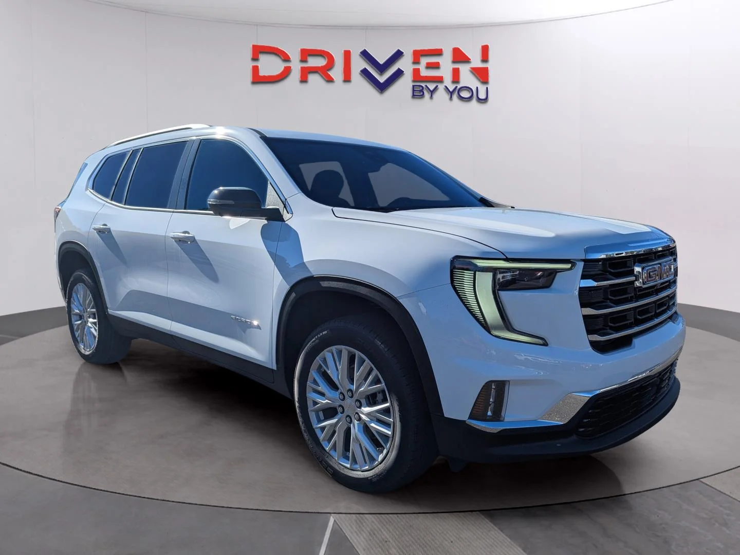 New 2026 Summit White GMC Elevation image 8