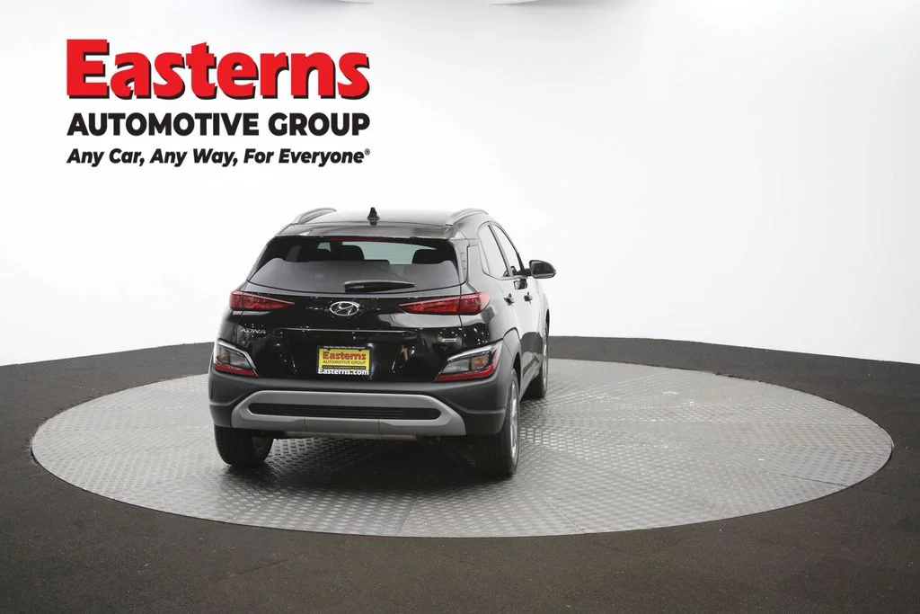 Used 2023 Black Hyundai SEL image 36