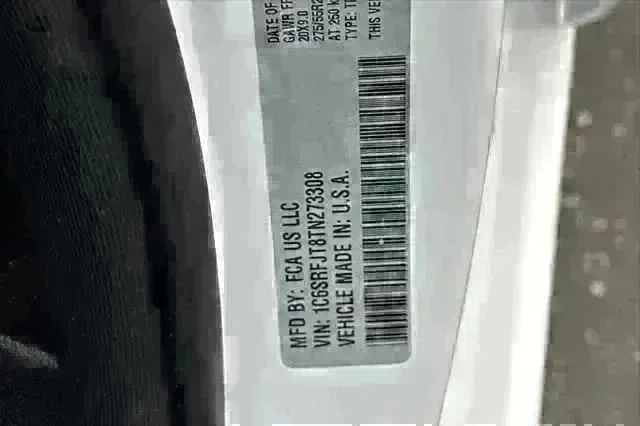 New 2026 Bright White Clear-Coat Exterior Paint RAM LARAMIE image 28