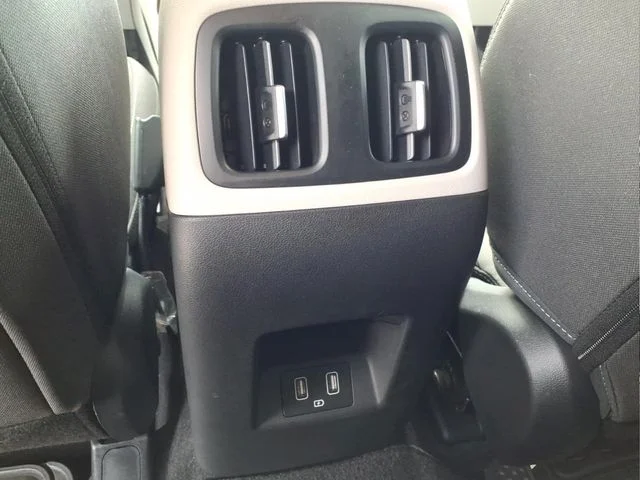 Certified Used 2023 White Hyundai SEL image 17