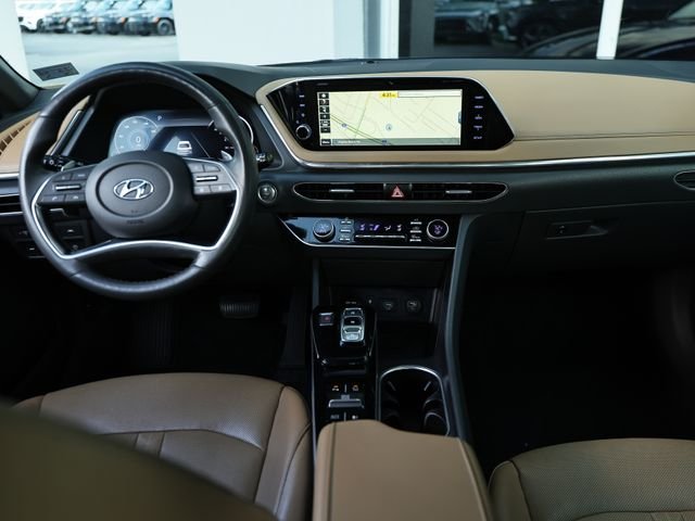 Used 2020 Stormy Blue Hyundai Limited image 22