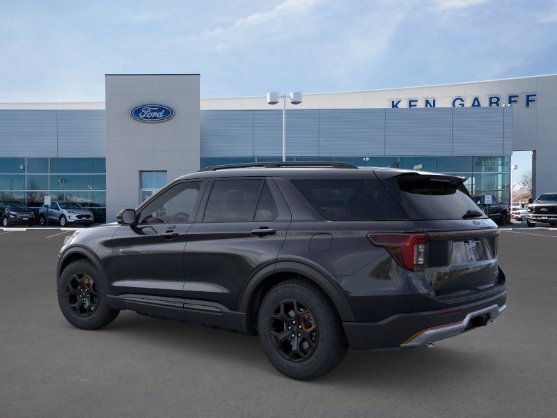 New 2026 Agate Black Metallic Ford Tremor image 4