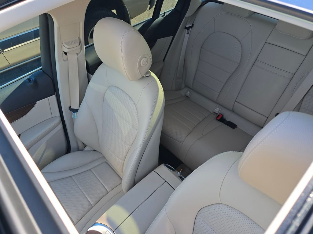 Used 2021 Blue Mercedes-Benz GLC 300 image 21