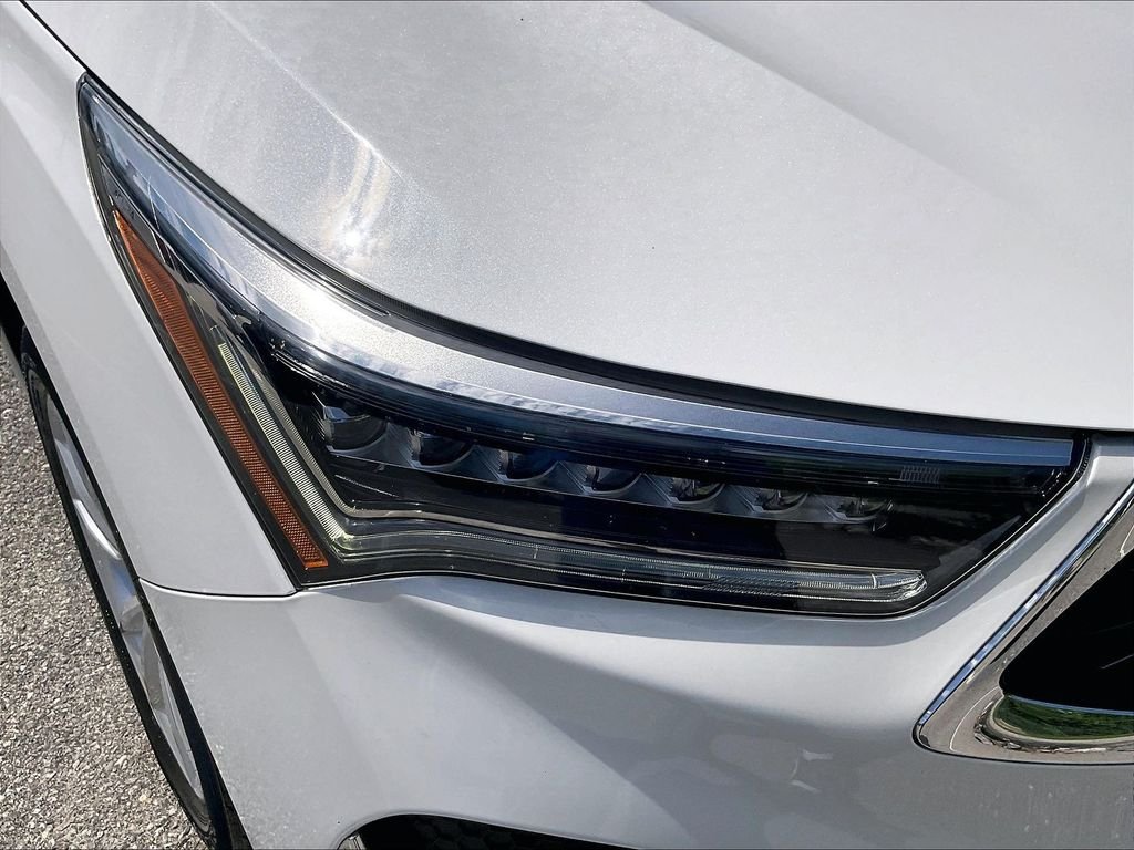 Used 2020 White Acura Base image 32