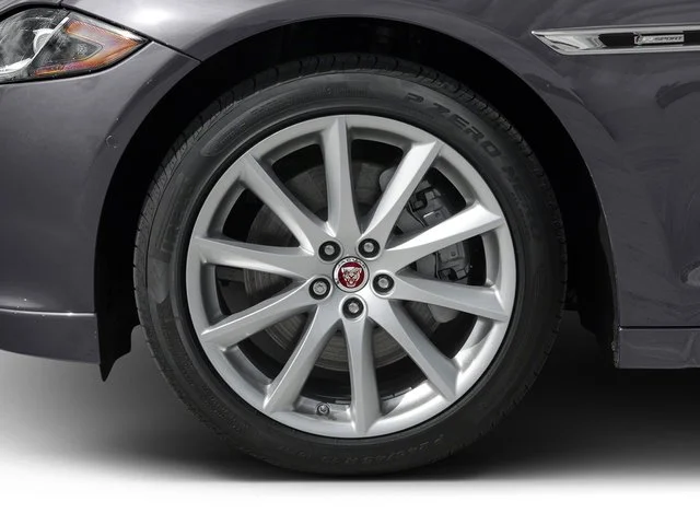 Used 2017 Ingot Jaguar XJ R-Sport image 14