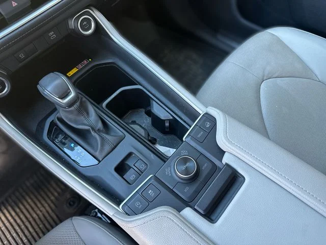 Used 2024 Beige Toyota Platinum image 21