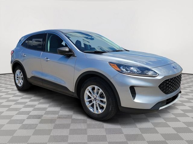 Certified Used 2022 Iconic Silver Metallic Ford SE image 7