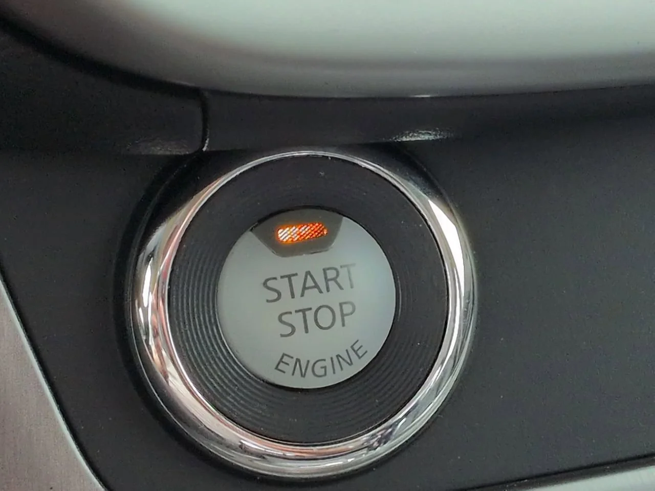 Used 2022 Gun Metallic Nissan SV image 26