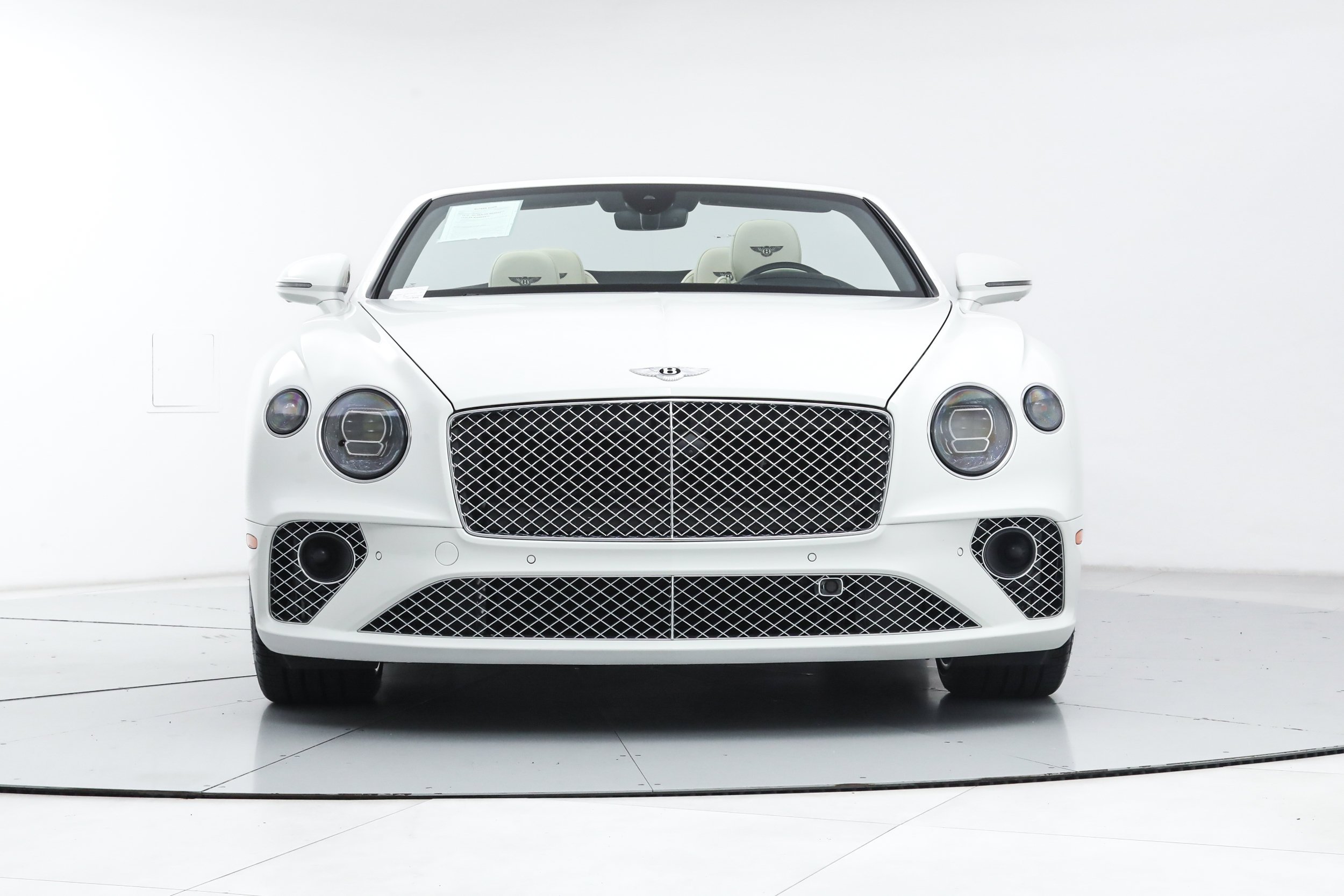 Used 2022 White Bentley GT V8 Convertible image 10