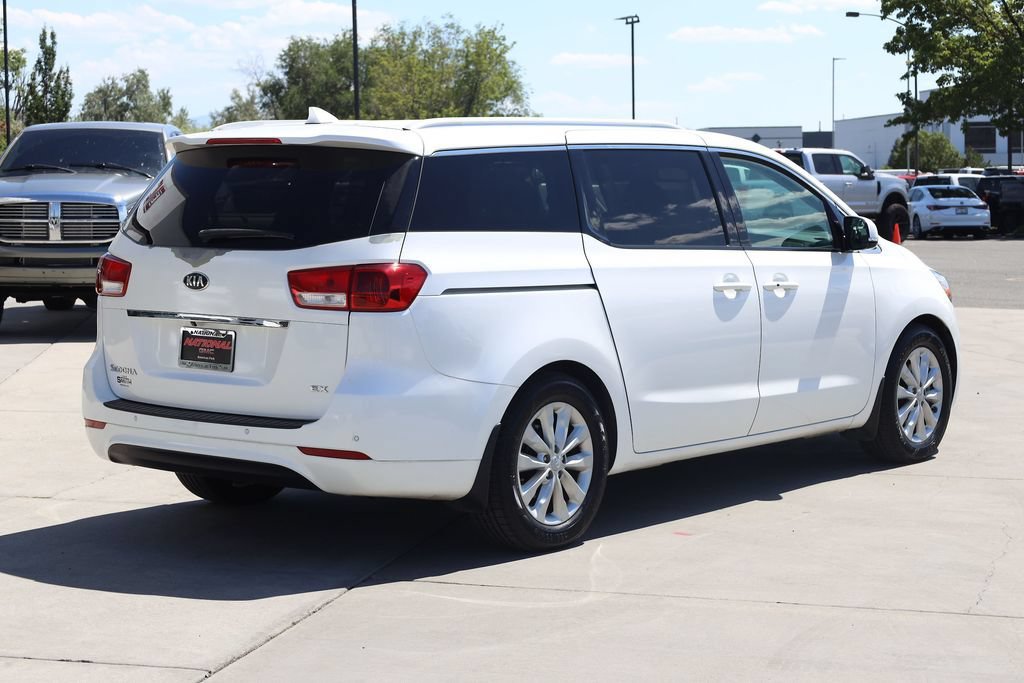 Used 2016 Snow White Pearl Kia EX image 6