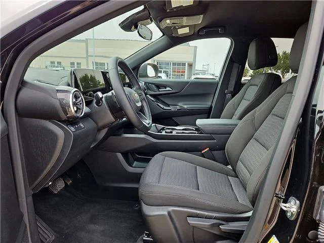Used 2026 Black Chevrolet LT All-Wheel Drive image 11