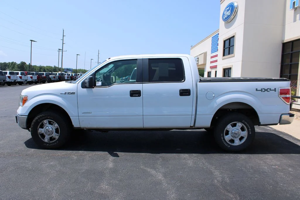 Used 2013 Oxford White Ford XLT image 9