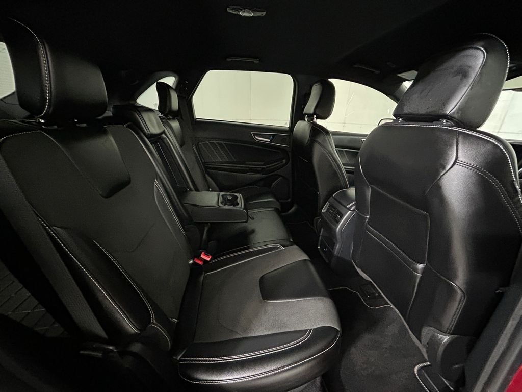 2023 Ford Edge ST - Photo 17