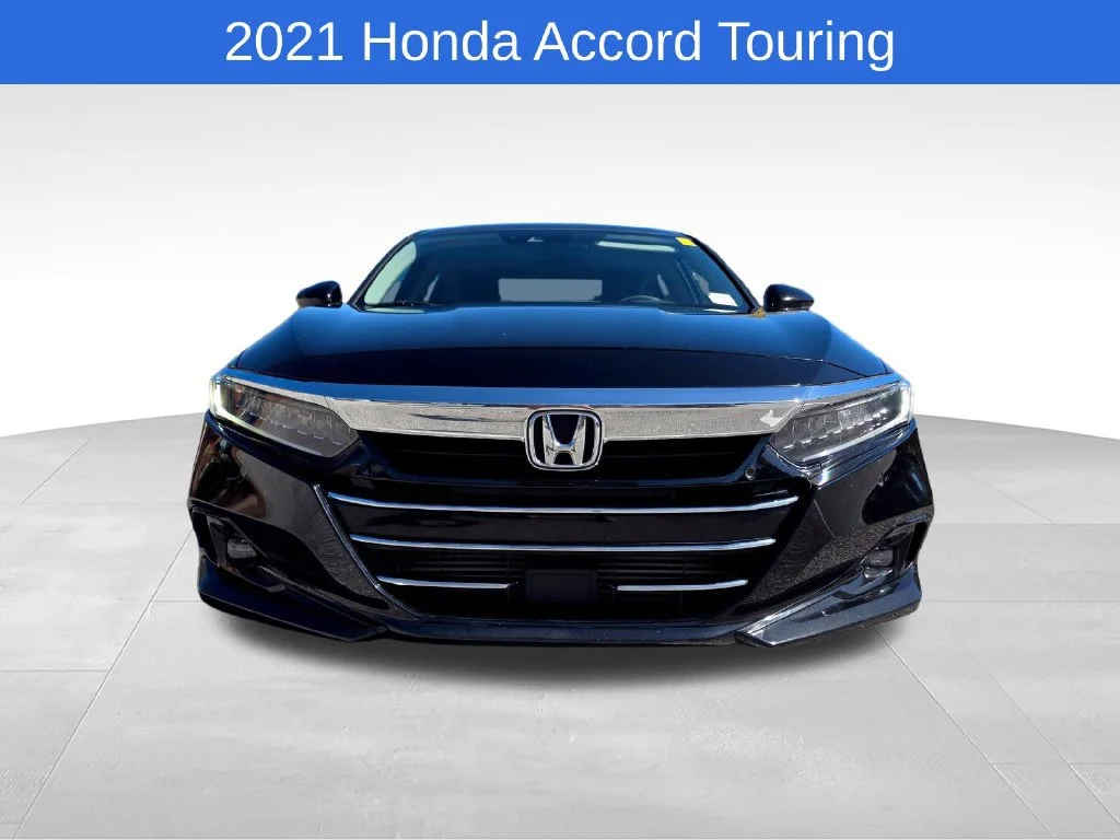 Used 2021 Black Honda Touring image 9