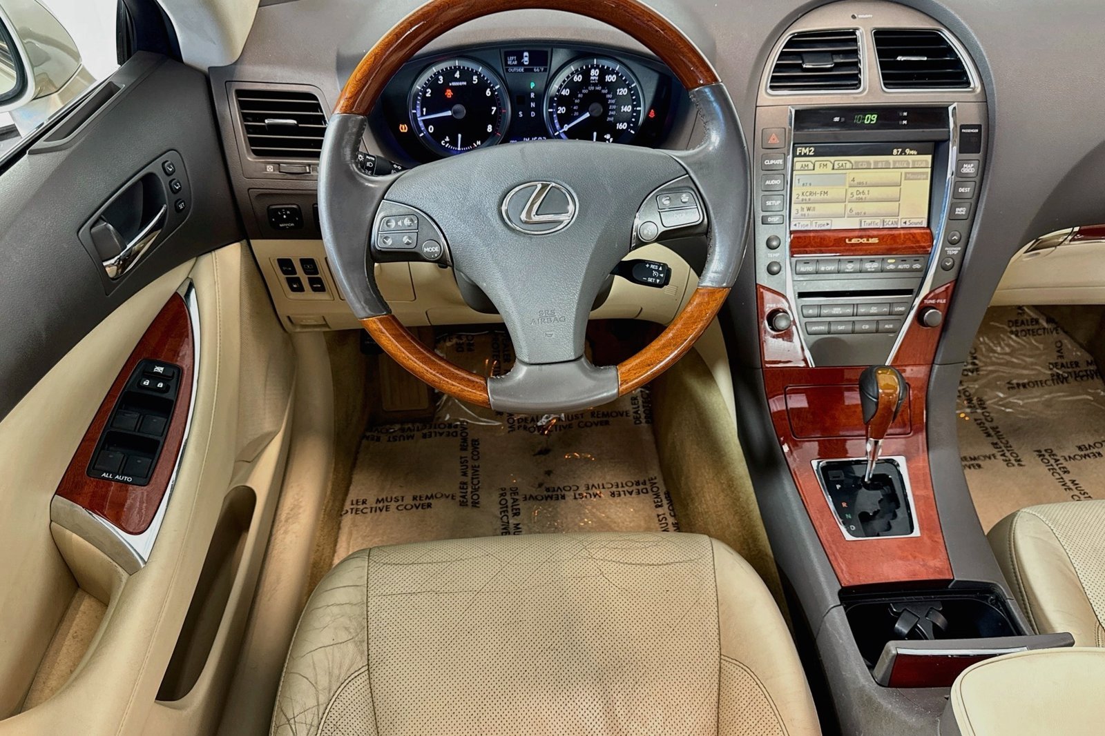 Used 2011 Satin Cashmere Metallic Lexus  image 20
