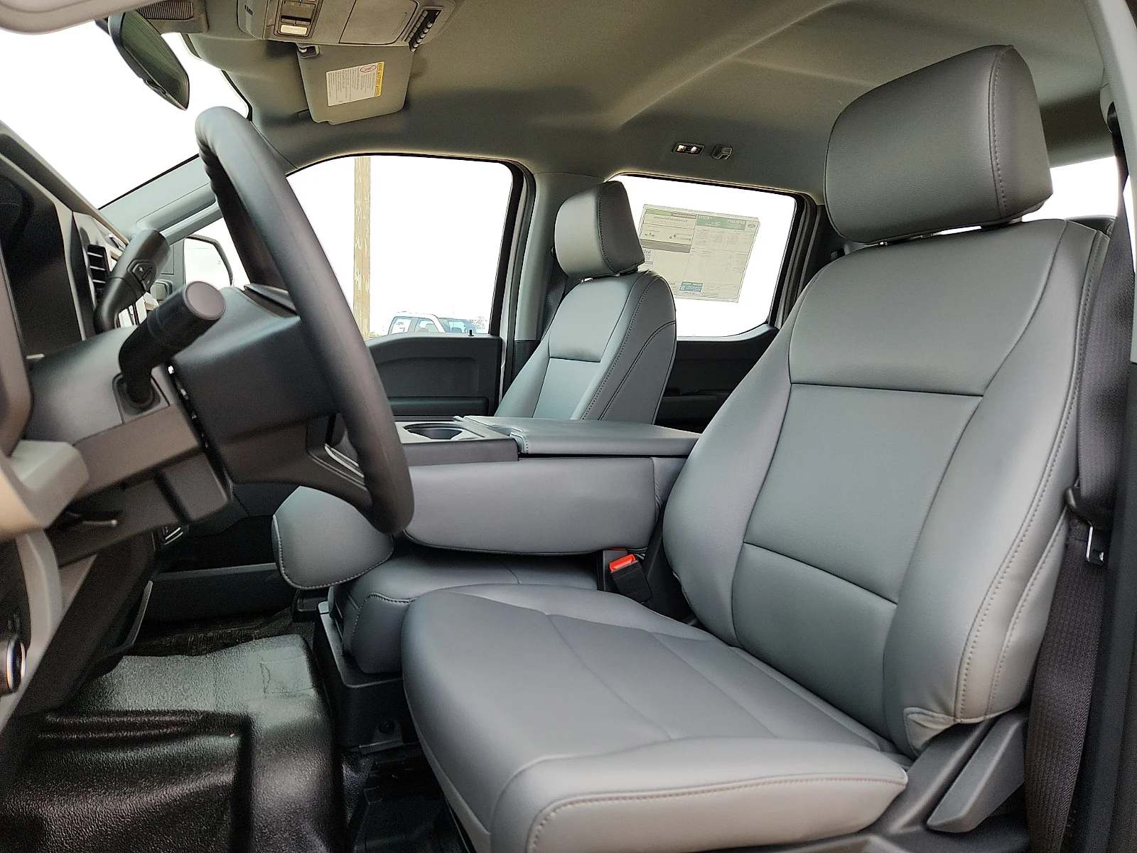 New 2026 Oxford White Ford F-250® XL image 17