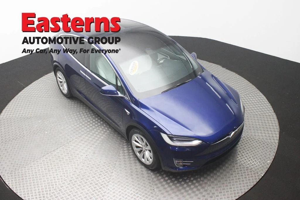 Used 2017 Blue Tesla 100D image 3