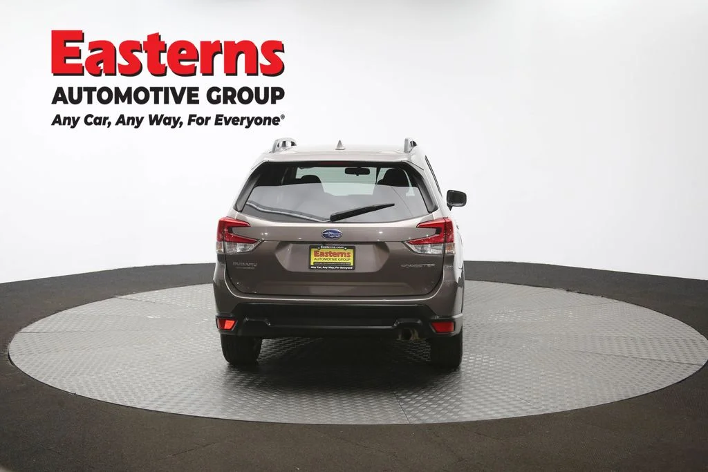 Used 2022 Brown Subaru Premium image 41