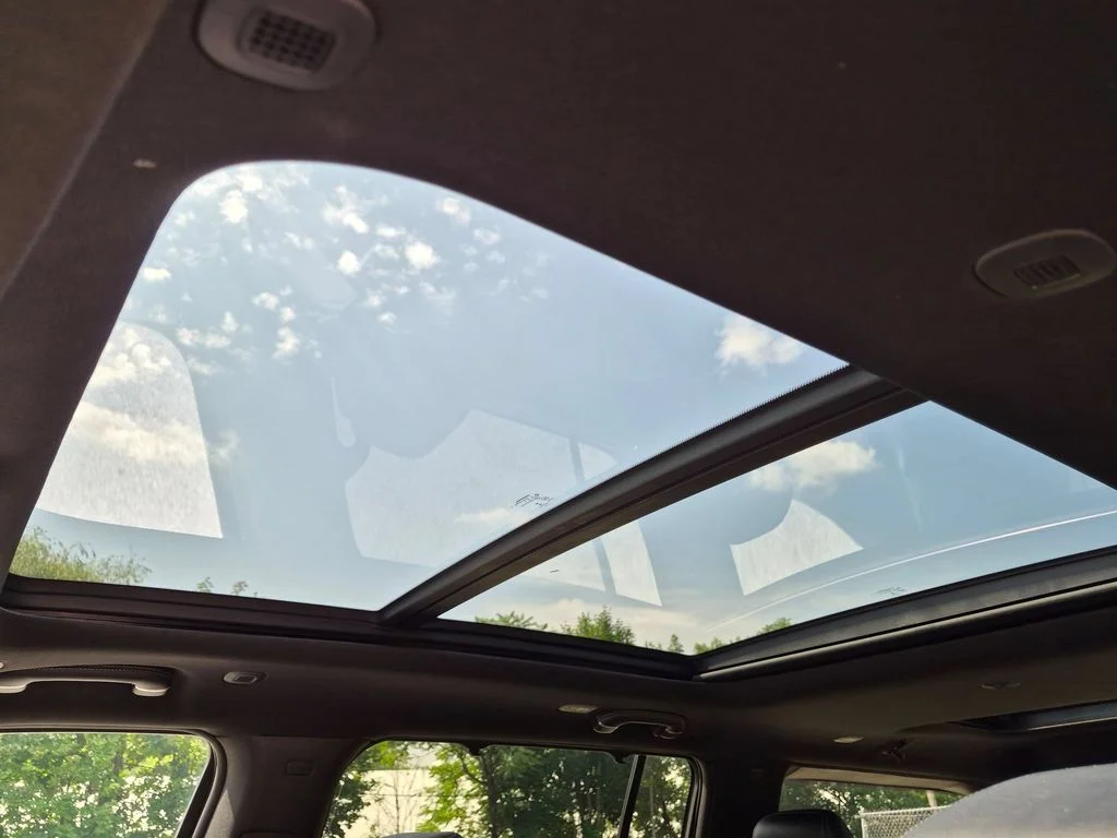 Used 2022 Gray Jeep Series I image 27