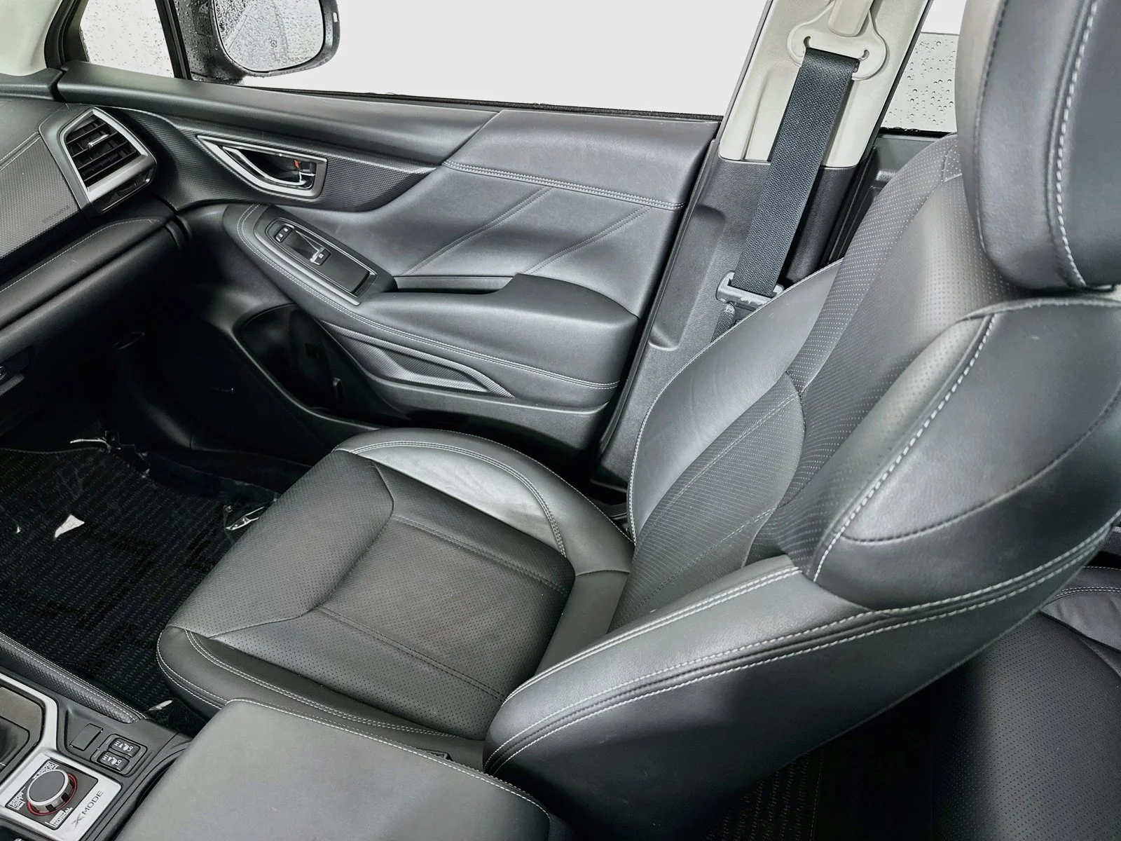 Used 2023 Ice Silver Metallic Subaru Touring image 25