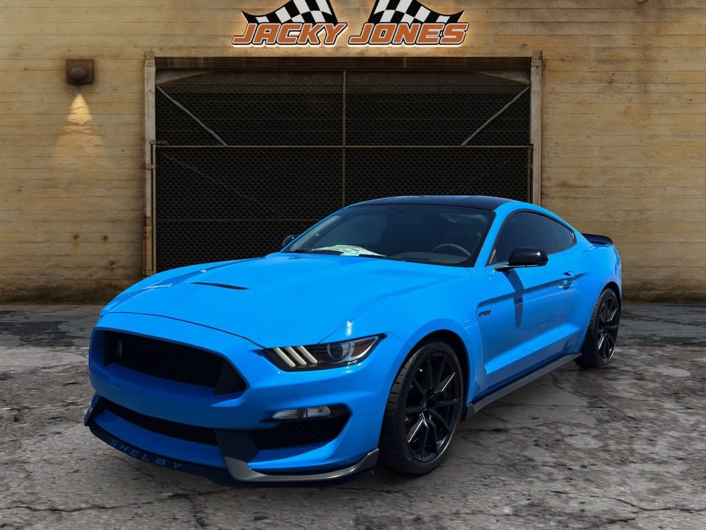 2017 Ford Mustang Shelby GT350's photo