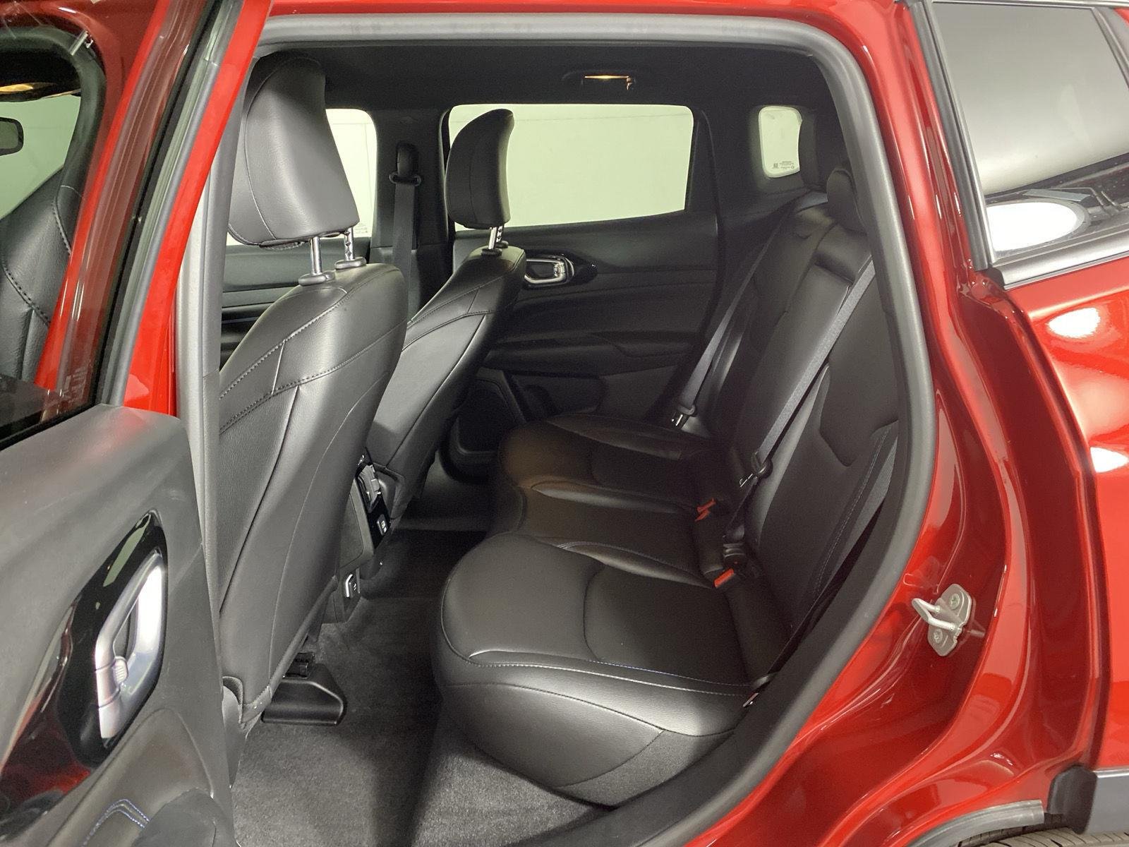 Used 2026 Red Hot Pearlcoat Jeep Limited Altitude image 9