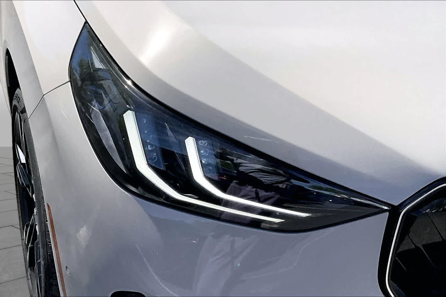 New 2026 Dune Grey Metallic BMW 30 xDrive image 13